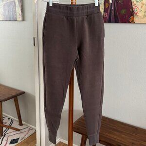 Paragon Fitwear - Airfit Jogger in Brown